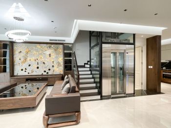 Ưu điểm của thang máy khung nhôm hợp kim kính