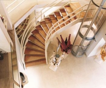 Top 4 mẫu thang máy đẹp, hiện đại nhất 2025 dành cho gia đình