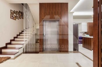 Lắp đặt thang máy tại Biệt thự Đường Hoa Sữa – Vinhome RiverSide