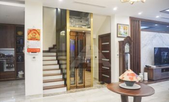 Lắp đặt thang máy thủy lực Kleemann – Khung nhôm kính