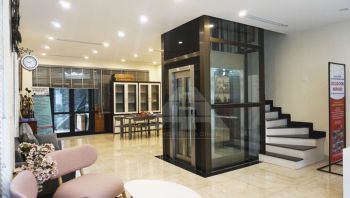 Lắp đặt thang máy tại công ty du học trong KĐT Vinhome 