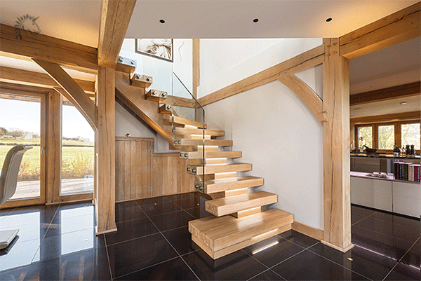 mẫu cầu thang gỗ kính 5