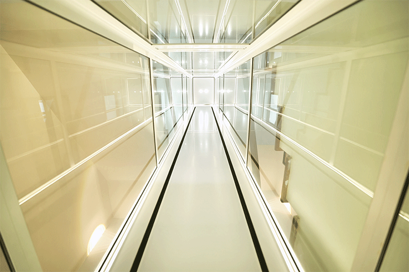 thang máy huy hoàng luxury Nguyễn Thu Hằng 15