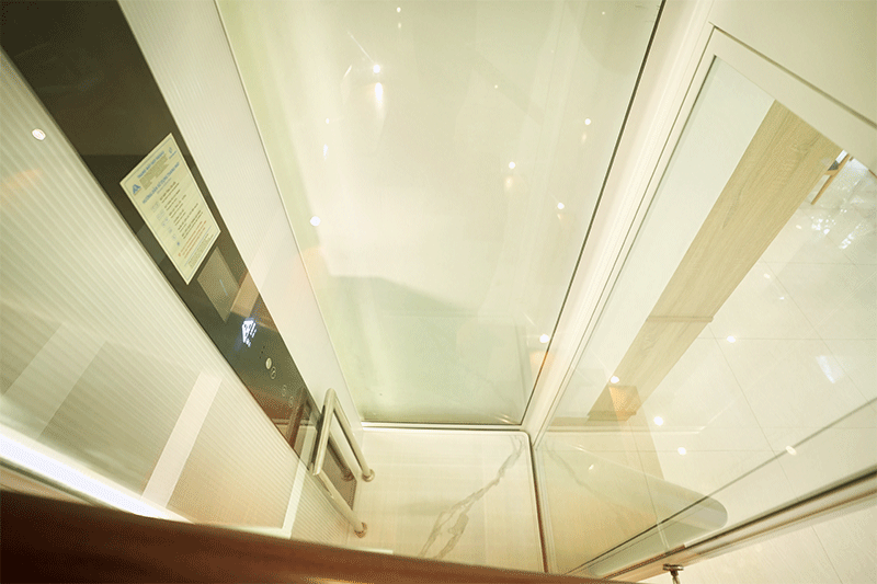 thang máy huy hoàng luxury Nguyễn Thu Hằng 6