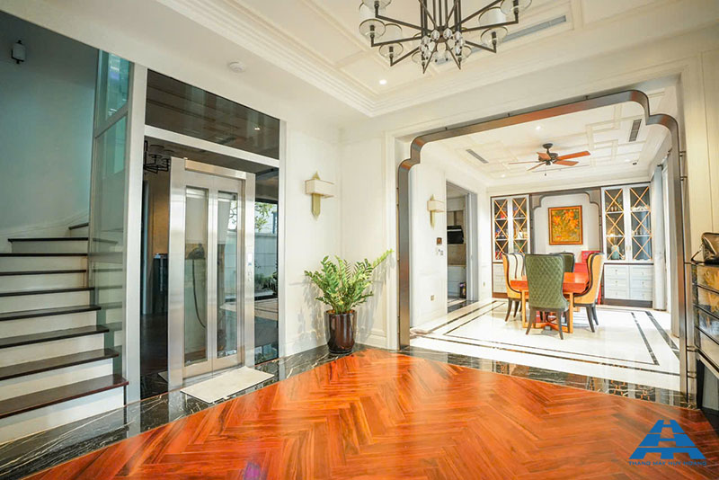 mẫu thang máy biệt thự 9