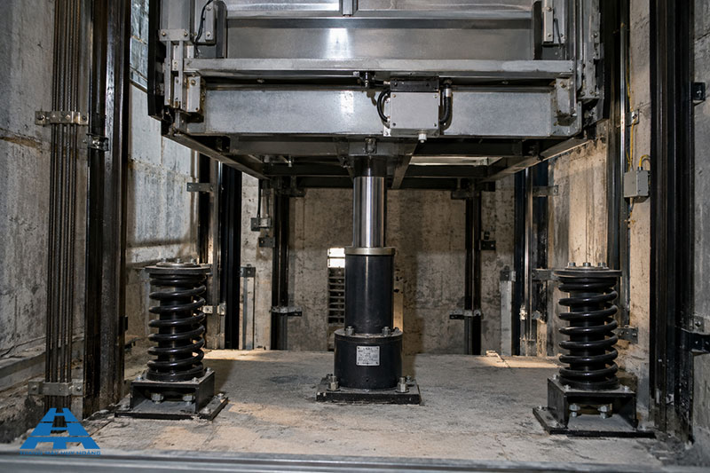vì sao giảm chấn thang máy đặc biệt quan trọng