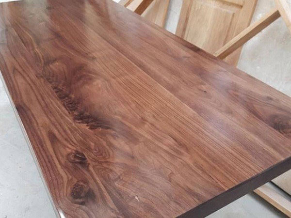 các loại gỗ thường dùng để ốp thang máy