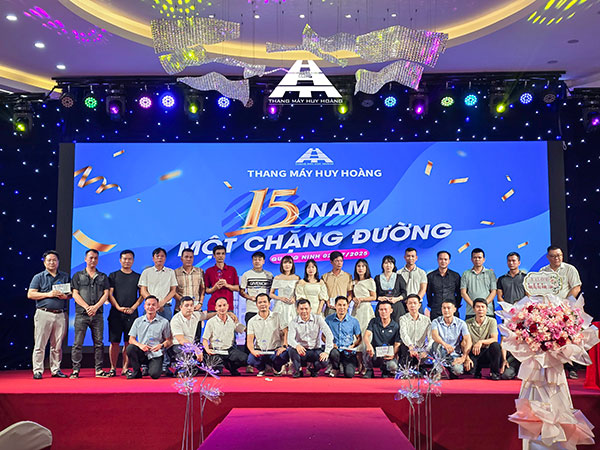 ưu nhược điểm khi chọn công ty thang máy tại việt nam