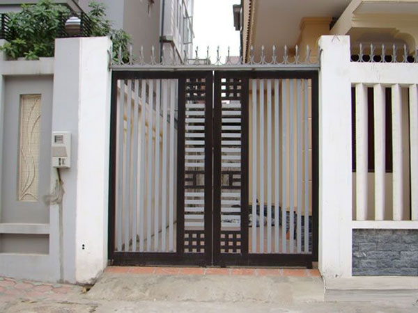 vì sao mẫu cửa cổng sắt 2 cánh được ưa chuộng
