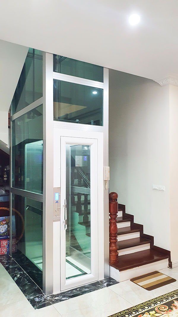 có nên thiết kế nhà 5x12m có thang máy