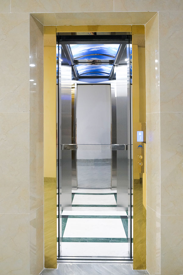 Mẫu thiết kế nhà 40m2 có thang máy đẹp