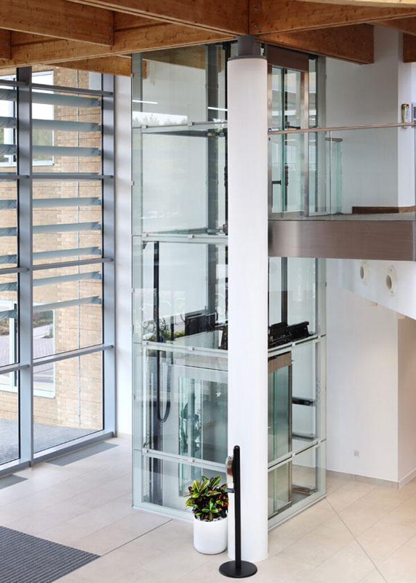 Mẫu thiết kế nhà 40m2 có thang máy sang trọng