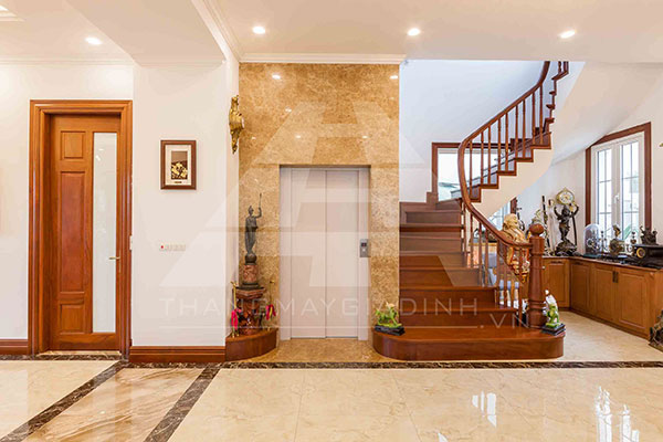 mẫu thiết kế nhà 5 tầng có thang máy được yêu thích